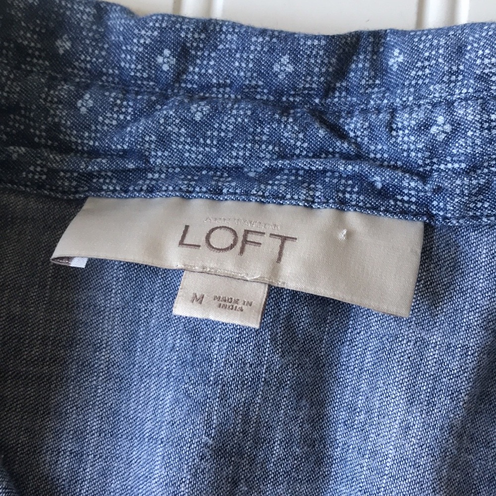 Loft blue button up shirt printed white - Picture 2 of 9